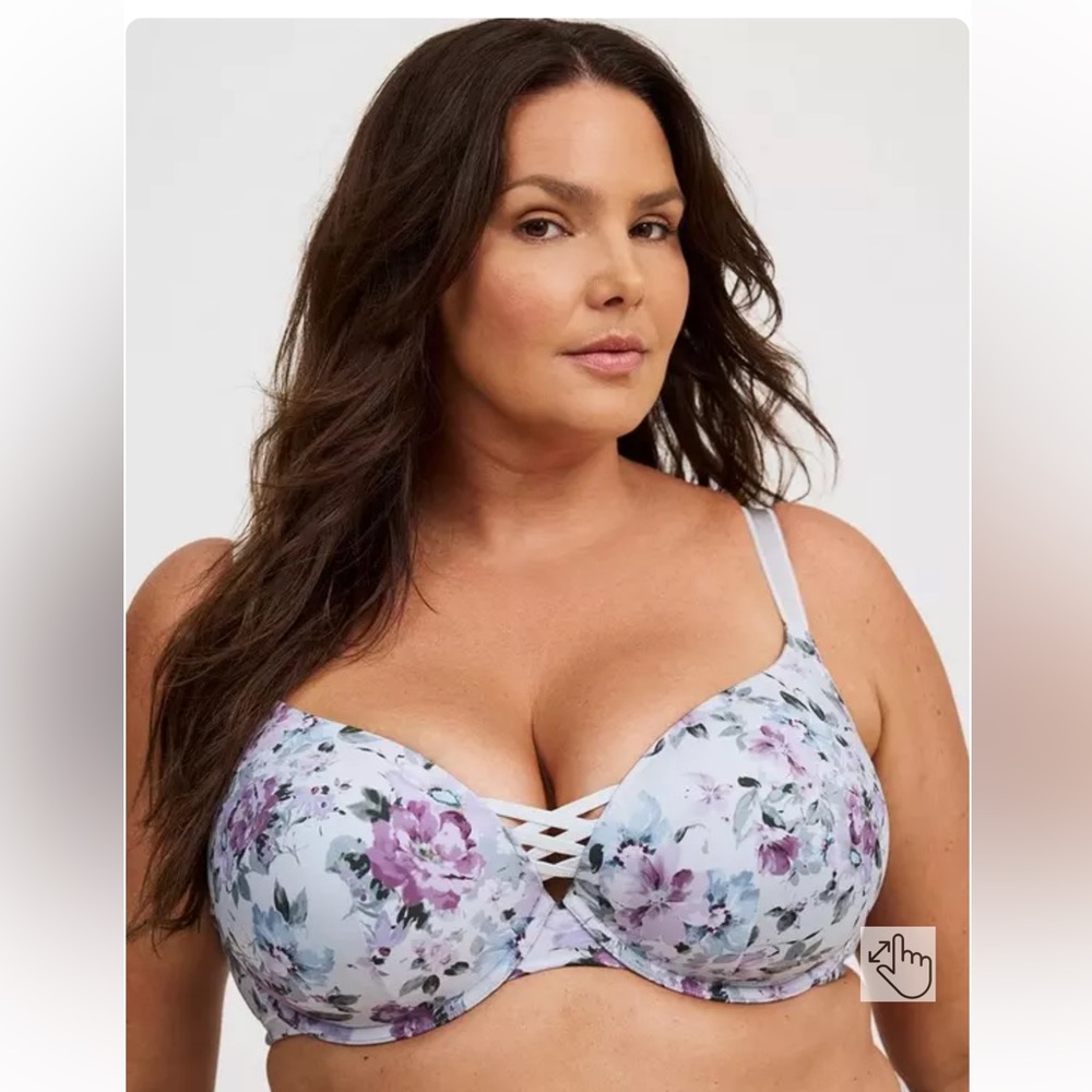 Xo plunge push-up Torrid Bra 40ddd NWT
